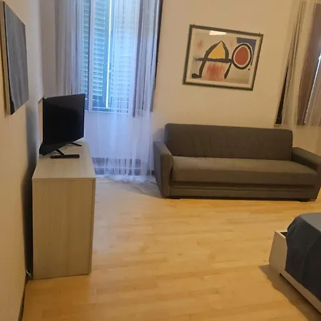Desi *